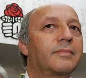 Fabius en campagne contre Nicolas Sarkozy …