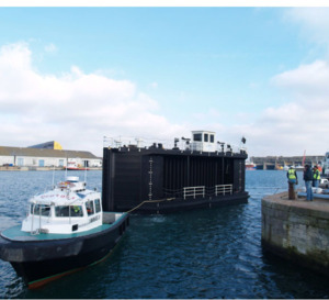 Port Atlantique La Rochelle : un nouveau bateau porte pour la forme de radoub n°1