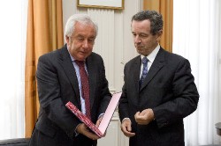 Une étude sur le statut des différents cadres d’emploi des agents des polices municipales. Une étude sur le statut des différents cadres d’emploi des agents des polices municipales.