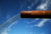 De nouvelles pistes pour développer l’agriculture biologique et réduire les pollutions de l’eau par les pesticides De nouvelles pistes pour développer l’agriculture biologique et réduire les pollutions de l’eau par les pesticides
