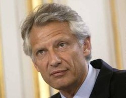 Dominique de Villepin tâte le terrain en banlieue, se présentant aux autres en prophète gaulliste