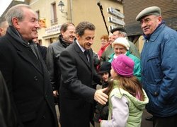 Les maires des villes moyennes seront attentifs aux engagements pris par le président de la République