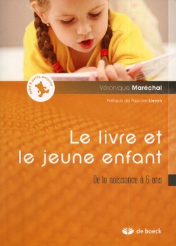 Le livre et le jeune enfant Le livre et le jeune enfant