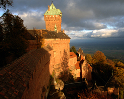Enchantements et sortilèges pour toute la famille au château du Haut-Koenigsbourg les 16 et 17 octobre 2010
