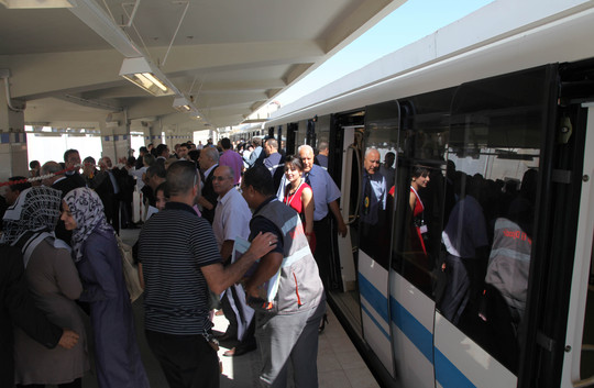 Inauguration de la 1ère ligne de métro à Alger avec Siemens comme partenaire industriel