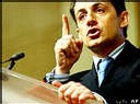 Sarkozy reste au gouvernement Sarkozy reste au gouvernement