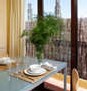 Des logements plus grands et éloignés Des logements plus grands et éloignés