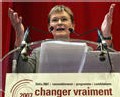 La stratégie défendue par les communistes d'une candidature unique antilibérale en 2007 est entrée dans une phase difficile La stratégie défendue par les communistes d'une candidature unique antilibérale en 2007 est entrée dans une phase difficile