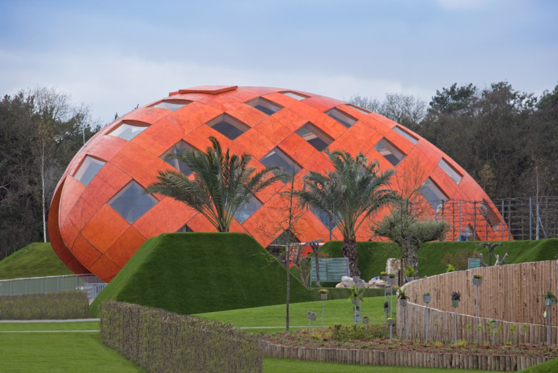 Un œuf construit en Kerto et Leno à découvrir à Venlo aux Pays-Bas