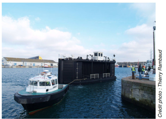 Port Atlantique La Rochelle : un nouveau bateau porte pour la forme de radoub n°1