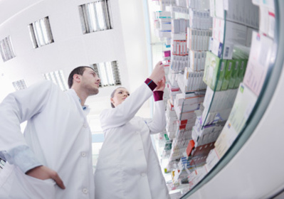 Produits pharmaceutiques: un nouveau symbole pour repérer les médicaments qui font l’objet d’une surveillance supplémentaire