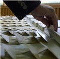 Décret de convocation des électeurs appelés aux urnes les 22 avril et 6 mai Décret de convocation des électeurs appelés aux urnes les 22 avril et 6 mai