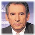 Sondage : Le Pen et Bayrou réduisent l'écart Sondage : Le Pen et Bayrou réduisent l'écart