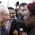 Visite surprise de le Pen dans un quartier difficile d'Argenteuil Visite surprise de le Pen dans un quartier difficile d'Argenteuil