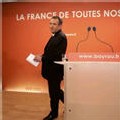Bayrou aborde l'inconnue des législatives avec un risque de scission de l'UDF