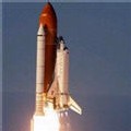 La navette Atlantis s'amarre à la Station spatiale internationale La navette Atlantis s'amarre à la Station spatiale internationale