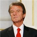 Sarkozy et Kouchner : un délicat équilibre Sarkozy et Kouchner : un délicat équilibre
