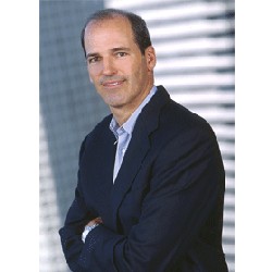 Brian McAndrews, directeur de la compagnie récemment acquise par Microsfot déclare son intention de battre le DoubleClick de Google Brian McAndrews, directeur de la compagnie récemment acquise par Microsfot déclare son intention de battre le DoubleClick de Google