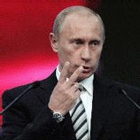 Poutine prévoit de continuer à tirer les ficelles