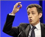 Sarkozy devant la presse mardi