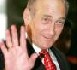 Ehud Olmert succède officiellement à Ariel Sharon