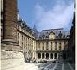 Evacuation par la police de l'université de la Sorbonne