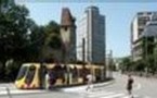 Chirac inaugure le nouveau tramway de Mulhouse